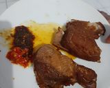 Foto langkah ke 6 dari resep Bebek goreng bumbu hitam khas madura.