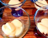 A picture of step 7 of Berry Trifle.