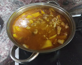 Foto del paso 5 de la receta: Patatas estofadas con tacos de jamón
