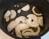 Foto del paso 3 de la receta Solomillo de cerdo en salsa de verduras