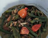 Foto langkah ke 4 dari resep Oseng Kerang Kacang Panjang.