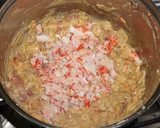 Foto del paso 3 de la receta: Empanadas de chupe de centolla con camarones