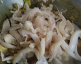 Foto langkah ke 4 dari resep Mie ayam ala Abang - abang || tulang, ceker + jamur tiram.