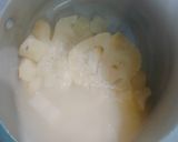 A picture of step 1 of Cassava curry.