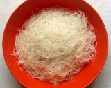 Hình bước làm 1 của món Bì cuốn
