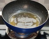 A picture of step 3 of Veg noodles spring rolls.