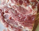 Foto del paso 1 de la receta: Cabezada de cerdo en salsa
