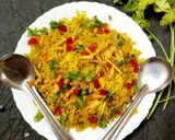A picture of step 5 of Indore poha.