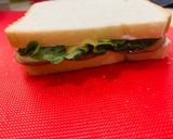 A picture of step 5 of Pepperoni cheese sandwich.