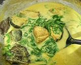 Foto langkah ke 8 dari resep Gulai ikan tongkol daun ubi.