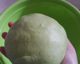 Foto langkah ke 4 dari resep 68. Donat Pandan Lembut.