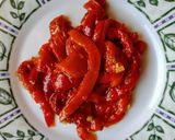 Foto del paso 1 de la receta: Ensalada de pimientos rojos asados, aguacate y remolacha