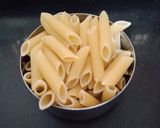 टोमाटो पास्ता (Tomato Pasta Recipe In Hindi) रेसिपी चरण 1 फोटो
