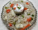 तिरंगा पुलाव (tiranga pulav recipe in marathi) रेसिपी स्टेप 2 फोटो 
