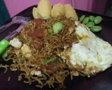 Foto langkah ke 4 dari resep Mi goreng Pete.
