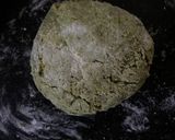 A picture of step 5 of Matcha Mochi Moon Cake.
