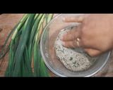 A picture of step 1 of Bajra Thepla.