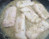 Foto del paso 5 de la receta: Merluza en salsa verde