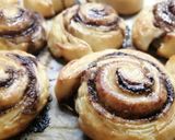 Kakaós csiga kovászos, házilag készített vajas leveles tésztából recept fázis 14 fotója