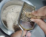 A picture of step 3 of Adrak wali chai.