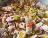 Tejszínes, póréhagymás, gombás pulykamell recept fázis 3 fotója