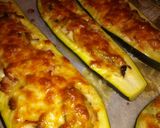Sonkás-gombás töltött cukkini recept fázis 4 fotója