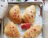 A picture of step 10 of Calzone with Custard Cream.