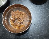 વઘારેલી ખીચડી (Vaghareli Khichdi Recipe in Gujarati) રેસીપી સ્ટેપ2ફોટો