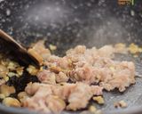 A picture of step 2 of Stir-Fry Beef with Broccoli in Oyster Sauce.