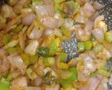 A picture of step 4 of Chilli parotaa.