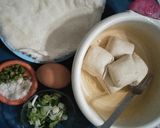Foto langkah ke 1 dari resep Martabak Tahu.