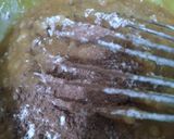 Foto langkah ke 4 dari resep Choco Banana Muffin.