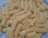 Foto del paso 1 de la receta: Penne rigate a los 3 quesos