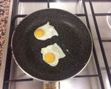 Foto del paso 2 de la receta Judías con jamón y huevos de codorniz