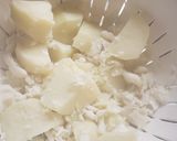 A picture of step 2 of Bacalao Guisado.