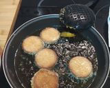 Foto del paso 4 de la receta: Galletas rellenas fritas🍪