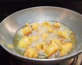 A picture of step 3 of Banana Pakoda.