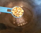 A picture of step 1 of Tomato Thokku.
