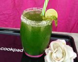 A picture of step 4 of Mint Margarita🍀💚.