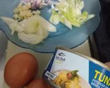 Foto langkah ke 1 dari resep Tumis Tuna dan Telur Simple.