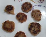 A picture of step 5 of Banana tikkis.