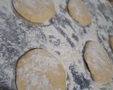 Foto langkah ke 2 dari resep Roti / donat*.