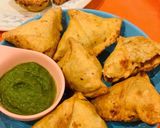 A picture of step 9 of Punjabi Samose.