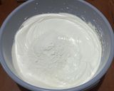 Foto langkah ke 1 dari resep Bolu Kukus Pandan Lapis Meses.