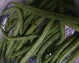 A picture of step 1 of Sesame Seed Beans.