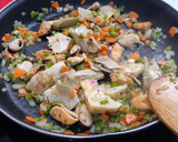 Foto del paso 6 de la receta: Arroz mixto con lo que había en la nevera