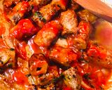 A picture of step 3 of Readymade kebab in spicy sauce.