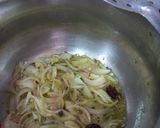 A picture of step 2 of One Pot Vegetable Pulao.