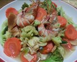 Foto langkah ke 2 dari resep Tumis bunga kol brokoli udang.