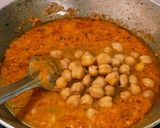 A picture of step 8 of Chole Bhature.